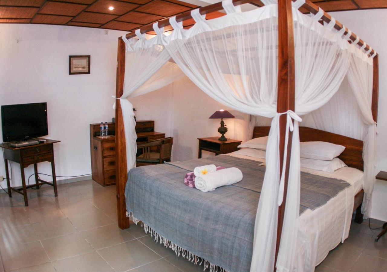 Kolonial House Hotel Sanur  Bagian luar foto